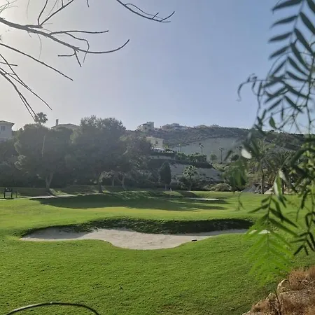 Villa Luxury With View And Garden Near