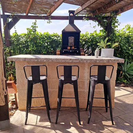 Luxury With View And Garden Near Alicante