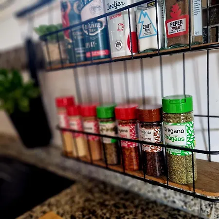 Luxury With View And Garden Near Villa *