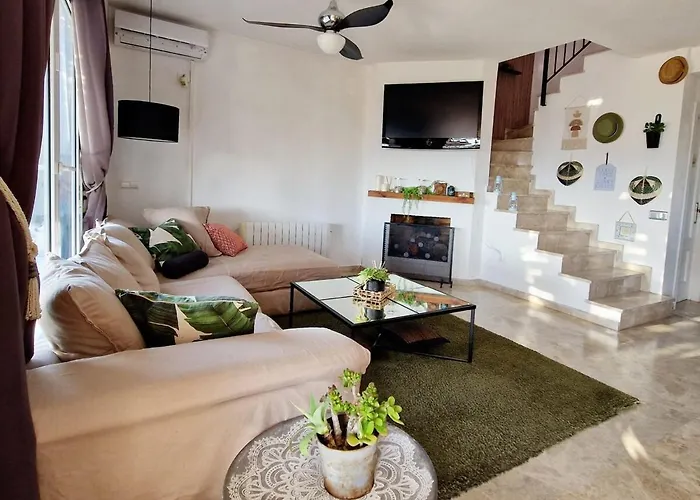 Luxury With View And Garden Near * 알리칸테