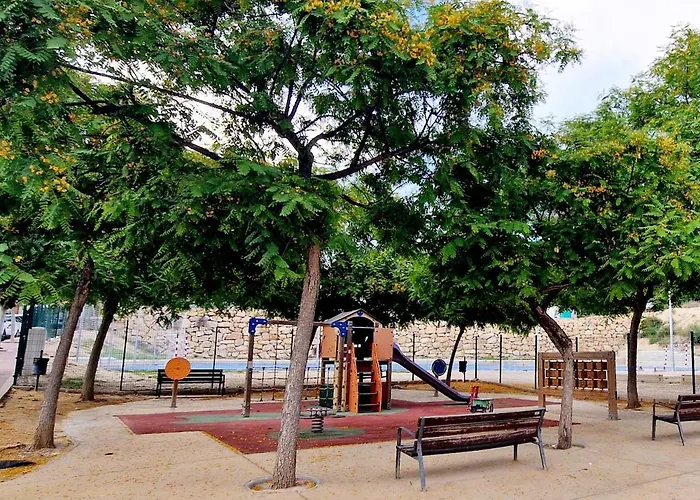 Luxury With View And Garden Near 알리칸테