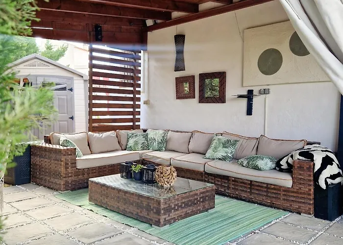 Luxury With View And Garden Near 알리칸테